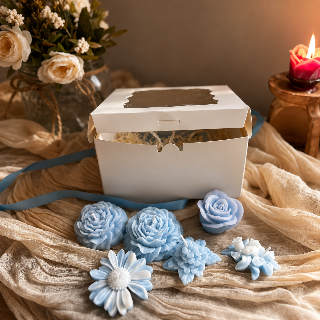 Caja de regalo Flora Grace – Velas de flores azules Margarita + Rosas Hecho a mano de coco-soja | Elegante set listo para regalar